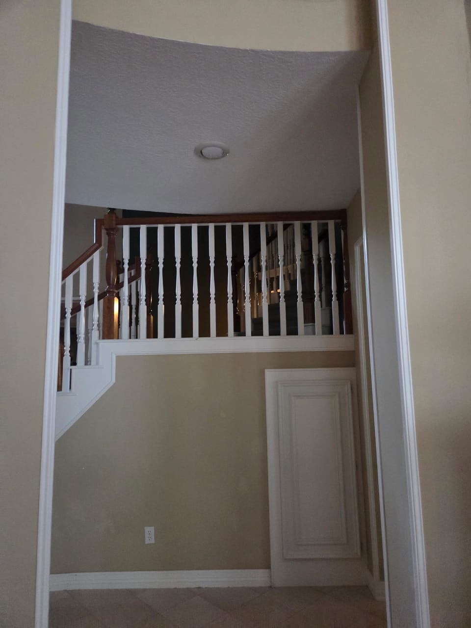 Stair Landing & Balustrade